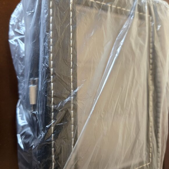 Faux leather jewelery case - Picture 5 of 5